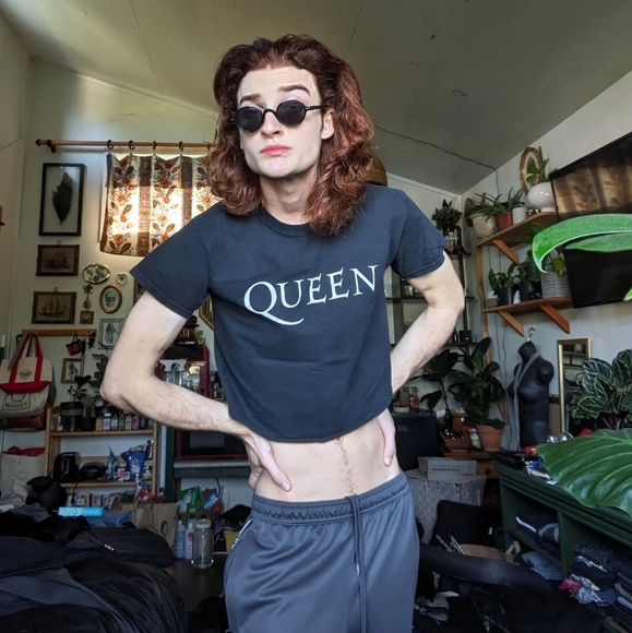 Meet your Posher, Cadmus - Picture 3 of 5